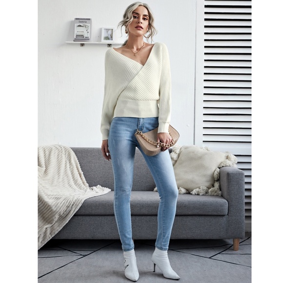 White Rib Knit Wrap Pullover Sweater Backless - Picture 4 of 8
